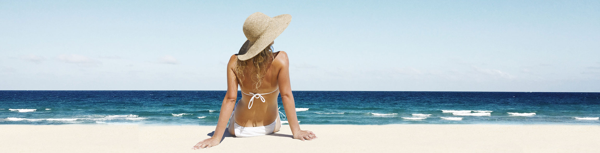 Femme sur la plage