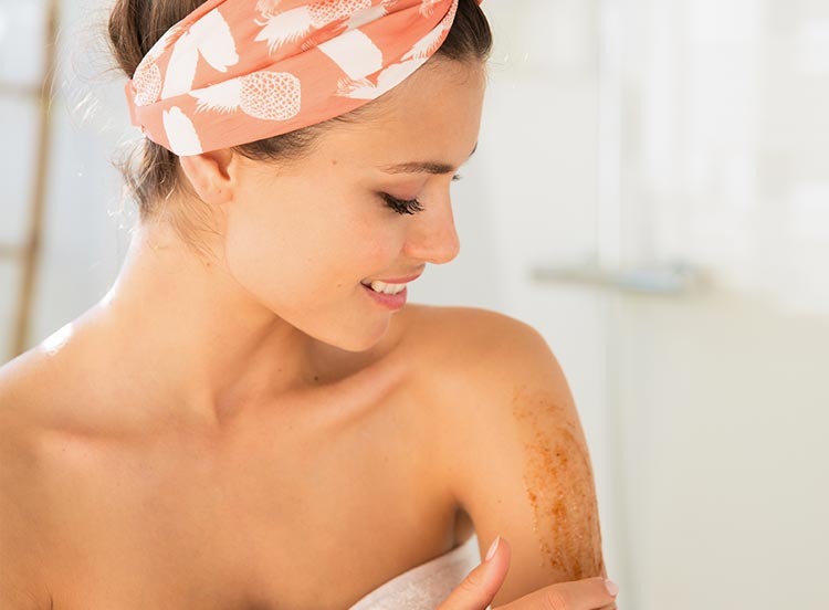 1805_body-scrub_image4_750x552 sowimage