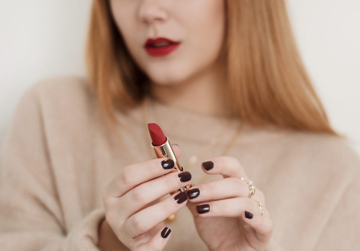 Tutoriel maquillage : look glam’ mat