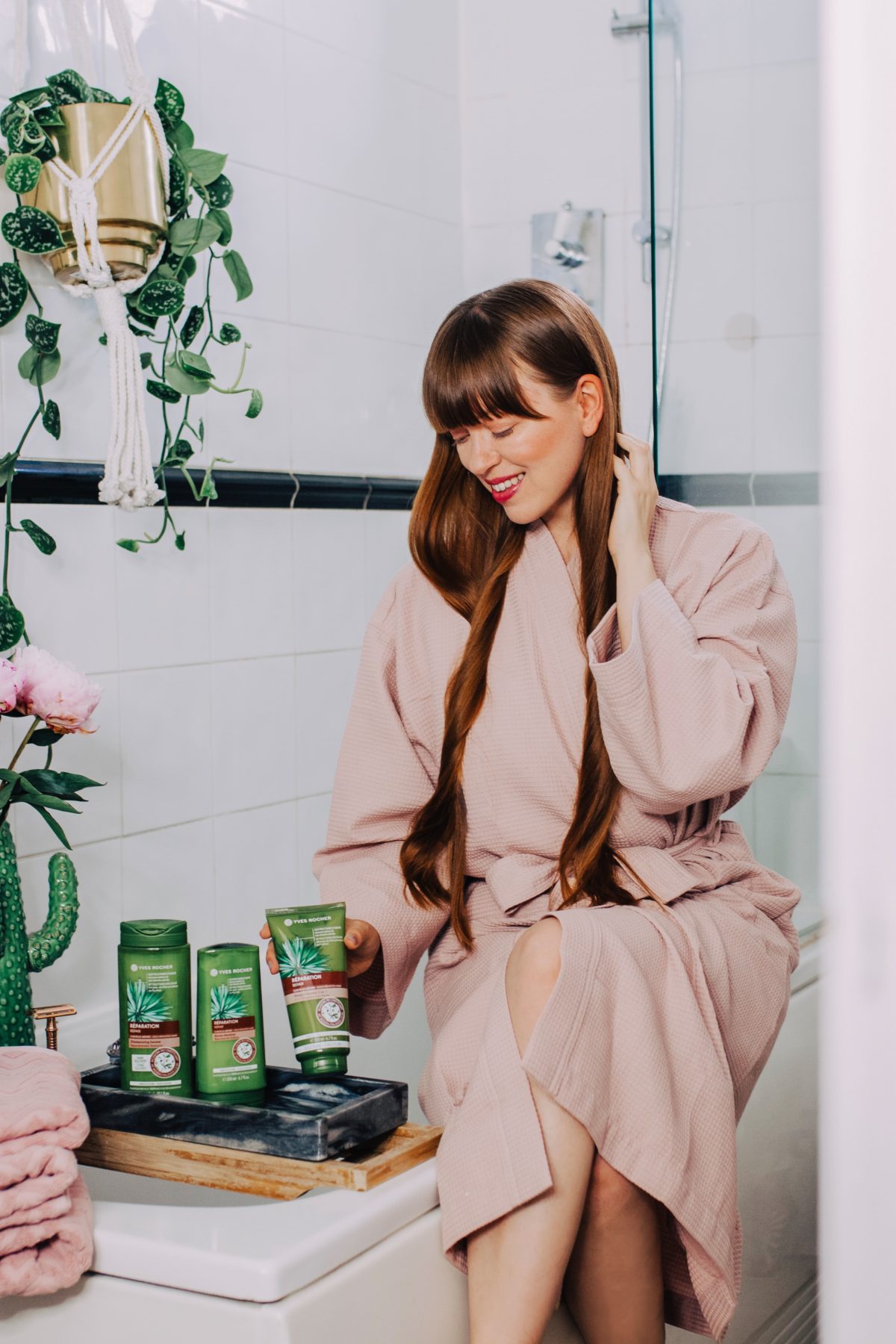 Sommerroutine: Haare pflegen & stylen ohne Hitze