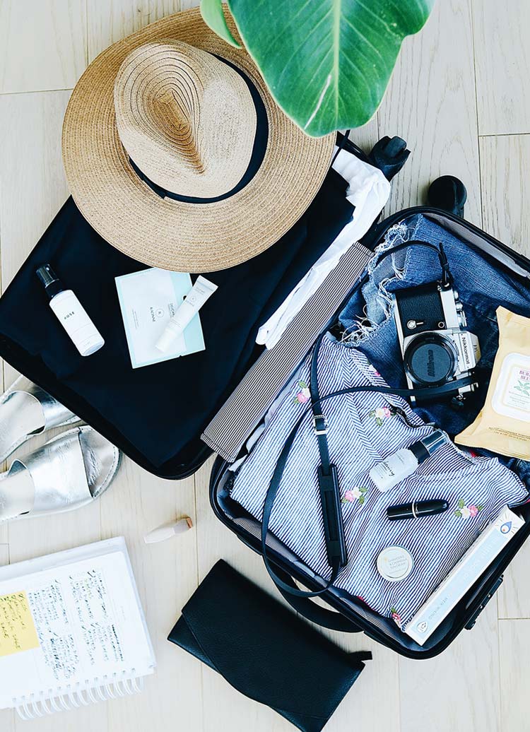 Лето! Собираем косметичку