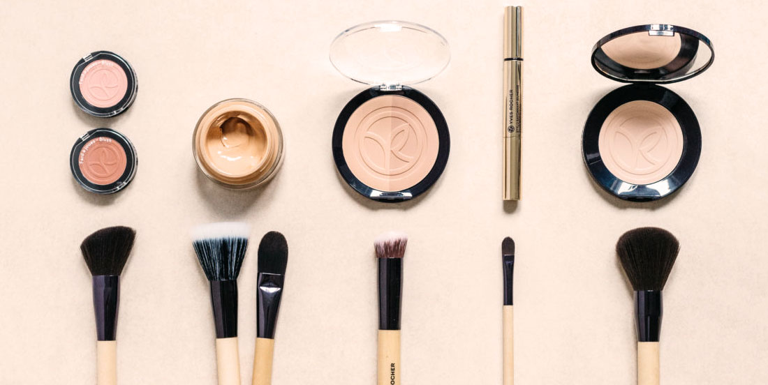 1905_makeup-brushes_image1_1100x552 sowimage